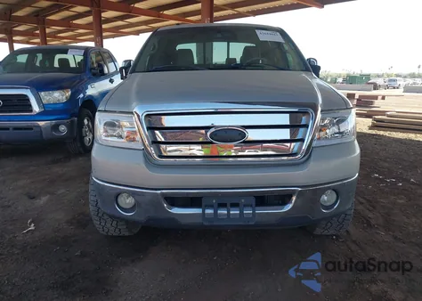 2006 Ford F-150 Lariat/Xlt z USA, uszkodzony, nr VIN 1FTPW12566FA42836